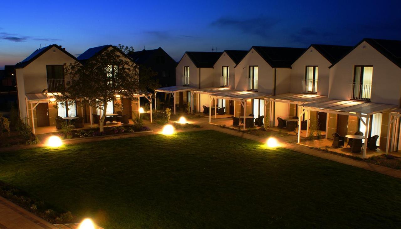 Domki Luan Village Władysławowo Екстериор снимка